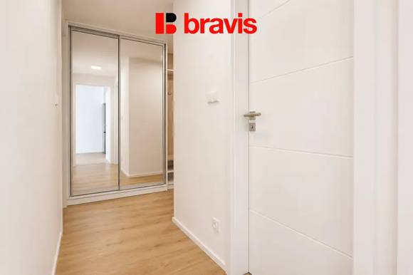 Pronájem bytu 2+kk, Brno - Černá Pole, ul. třída Generála Píky, výhoda prvního nájemníka, garážové stání, sklep