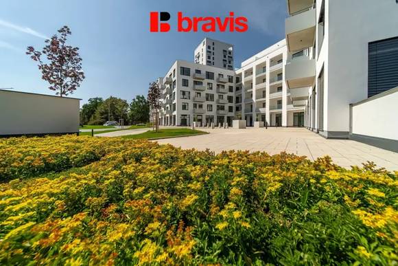 Pronájem bytu 2+kk, Brno - Černá Pole, ul. třída Generála Píky, výhoda prvního nájemníka, garážové stání, sklep