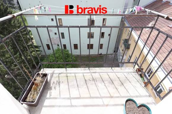 Pronájem bytu 1+1 42 m², Brno - ul. Křížkovského
