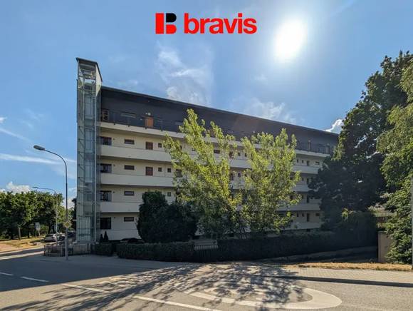 Pronájem moderního bytu 2+kk, ul. Dvorského, Brno - Štýřice, sklep, klimatizace, výborná dostupnost v blízkosti Spielberk office