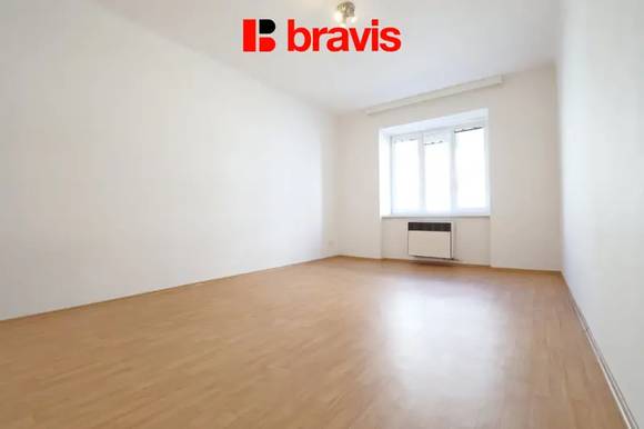 Pronájem bytu 1+1 38 m², ul. Křídlovická - Staré Brno sklep, pračka, centrum města