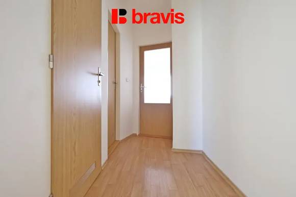 Pronájem bytu 1+1 38 m², ul. Křídlovická - Staré Brno sklep, pračka, centrum města