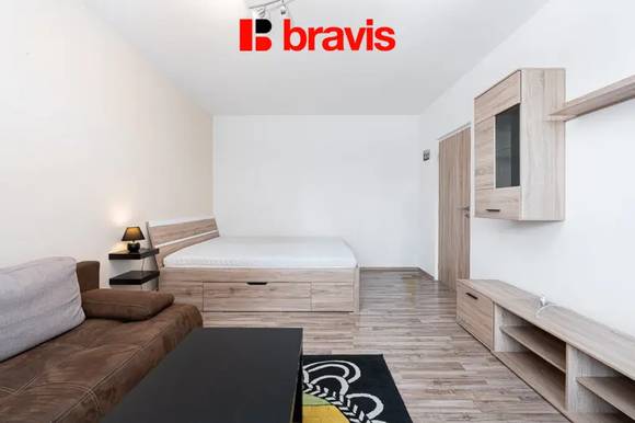 Pronájem bytu 1+1, Brno - Královo Pole, ul. Božetěchova, zařízený, lodžie, sklep