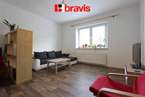 Pronájem bytu 2+1, ulice Lužná, Brno - Komárov, balkon, společná zahrada