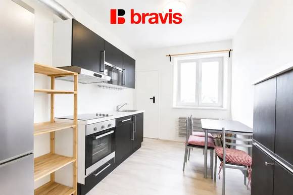 Pronájem bytu 2+1, ulice Lužná, Brno - Komárov, balkon, společná zahrada