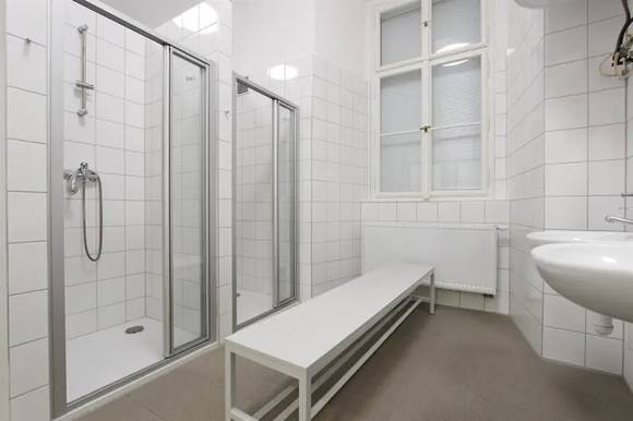 Rent commercial Commercial premises 17 m², Brno