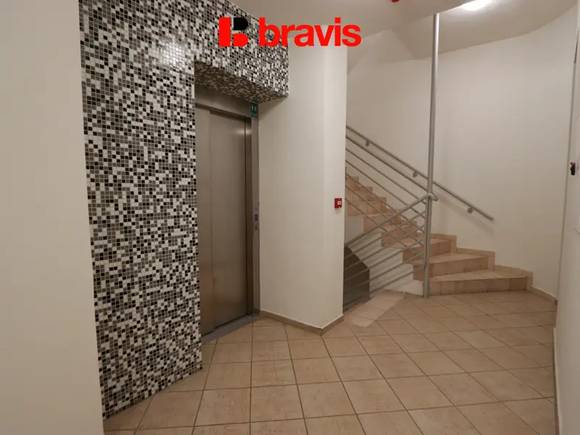 Pronájem menšího bytu 1+kk, ulice Libušino Údolí, Brno- Kohoutovice, internet
