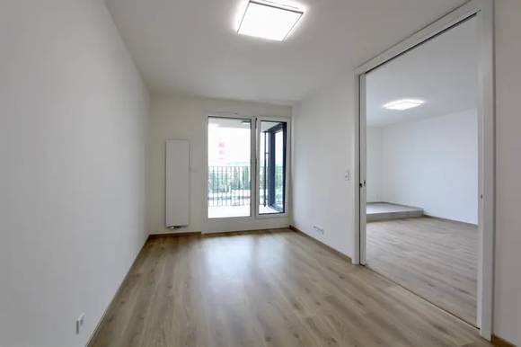 Pronájem bytu 2+kk,  Brno - Ponava,  ul. U Červeného mlýna, sklepní kóje, lodžie, 2 garážové stání