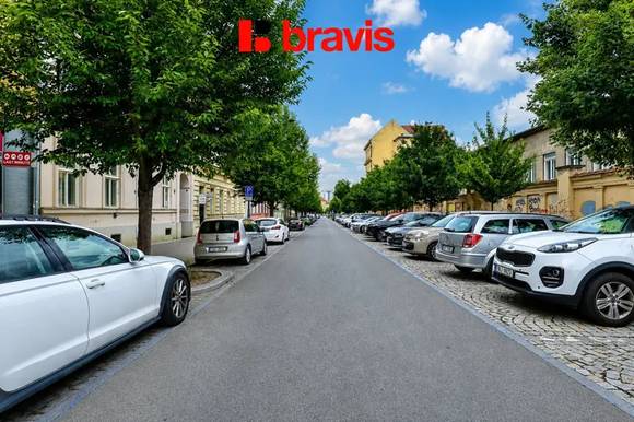 Pronájem bytu 1+kk, ulice Gorkého, Brno - Veveří, suterén, po rekonstrukci, klidná lokalita, sklep