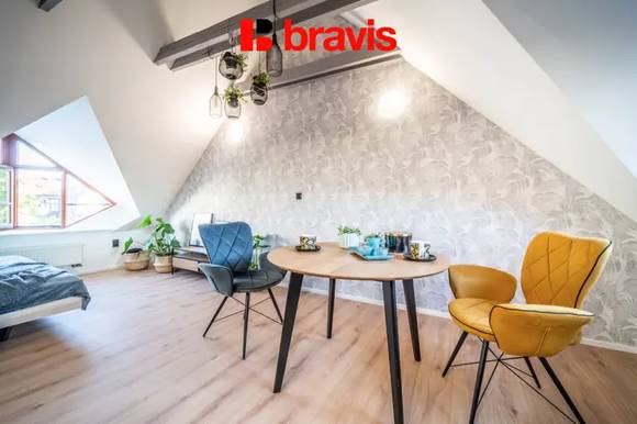 Pronájem hezkého bytu, 39 m2 ul. Červený kopec, Brno - Štýřice, šatna, internet