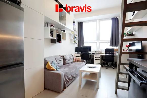 Pronájem moderního bytu 1+kk, ul. Hudcova, Brno - Medlánky