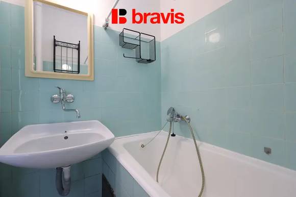 Pronájem bytu 1+1 37 m², Brno - Židenice, ulice Došlíkova, balkon, sklep