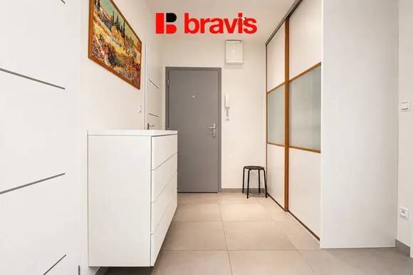 Pronájem bytu 3+1, ul. Foltýnova, Brno - Bystrc, lodžie, sklep