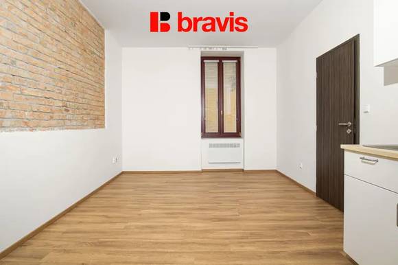 Pronájem bytu 2+kk, Brno - Zábrdovice, ul. Francouzská, výtah, po kompletní rekonstrukci