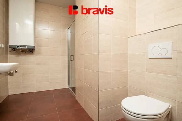 Pronájem bytu 2+kk, Brno - Zábrdovice, ul. Francouzská, výtah, po kompletní rekonstrukci