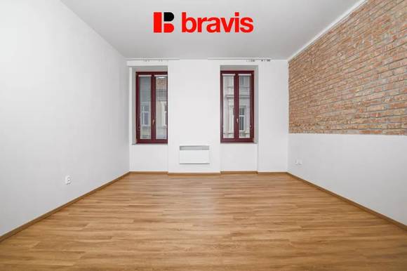 Pronájem bytu 2+kk, Brno - Zábrdovice, ul. Francouzská, výtah, po kompletní rekonstrukci