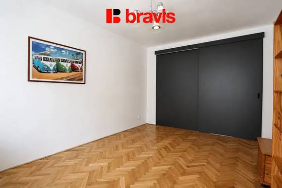 Pronájem bytu 2+1 54 m², Brno - Trýbova, Balkon