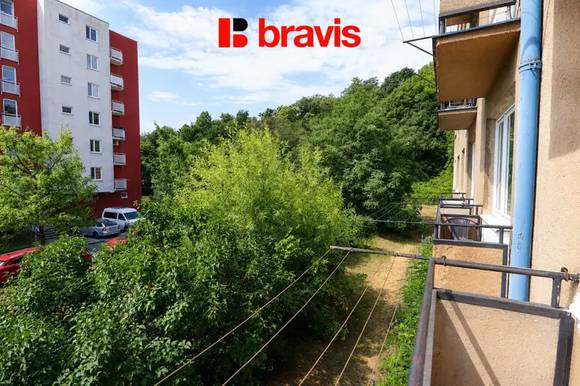 Pronájem bytu 2+1 54 m², Brno - Trýbova, Balkon