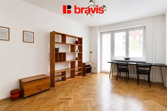 Pronájem bytu 2+1 54 m², Brno - Trýbova, Balkon