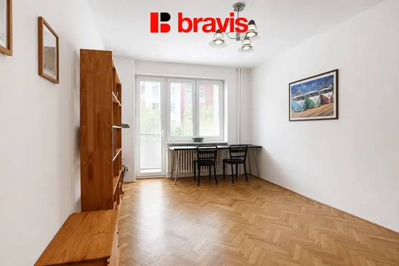 Pronájem bytu 2+1 54 m², Brno - Trýbova, Balkon