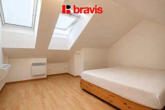 Pronájem bytu 3+kk 63 m², Brno - Černovice, ulice Zvěřinova, klimatizace, zařízený
