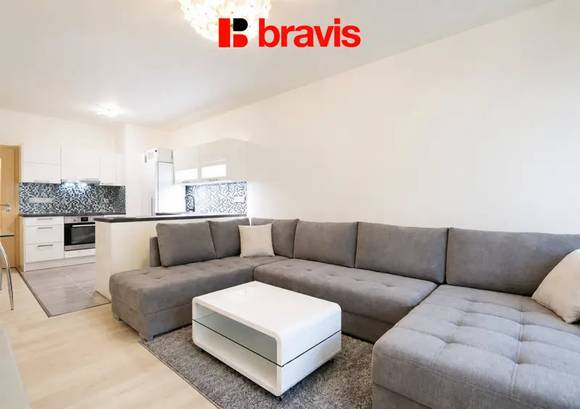 Podnájem prostorného bytu 2+kk, ul. Vídeňská, Brno- Štýřice, balkon, zařízený