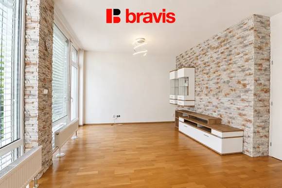 Pronájem bytu 3+kk, Brno - Útěchov, ul. Dlouhé vrchy, terasa, balkón, vyhrazené parkovací stání