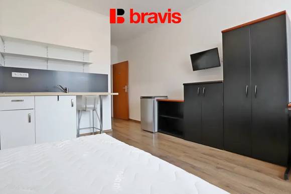 Rent flats 1+KT, 18 m² - Popůvky