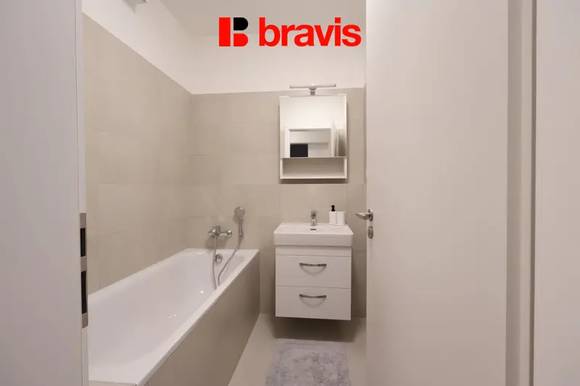 Pronájem novostavby bytu 2+kk s terasou, garážovým stáním a sklepem – Brno, Lom Růženin