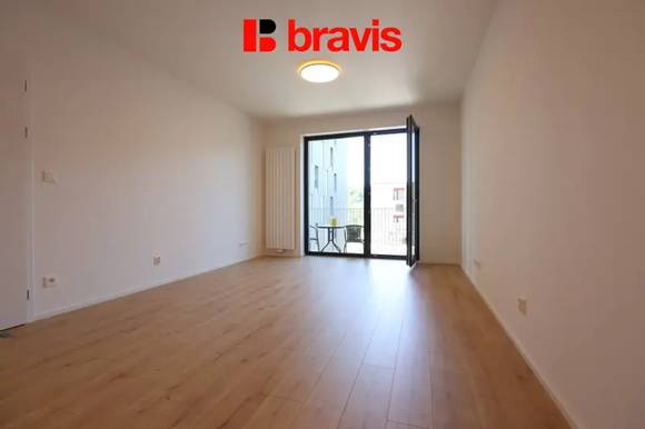 Pronájem novostavby bytu 2+kk s terasou, garážovým stáním a sklepem – Brno, Lom Růženin