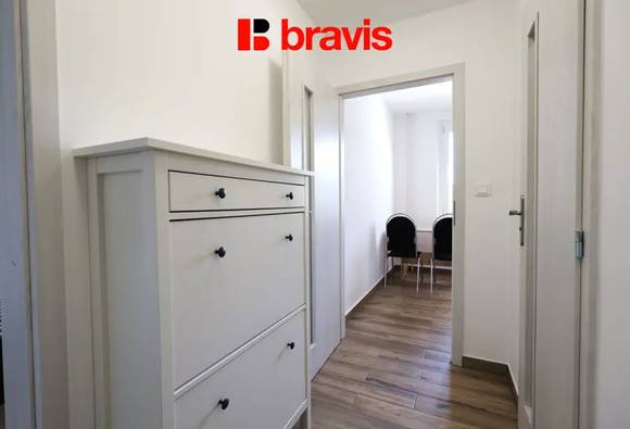 Pronájem bytu 1+1, Brno - Bystrc, lodžie, šatna, částečně zařízený, ul. Kuršova