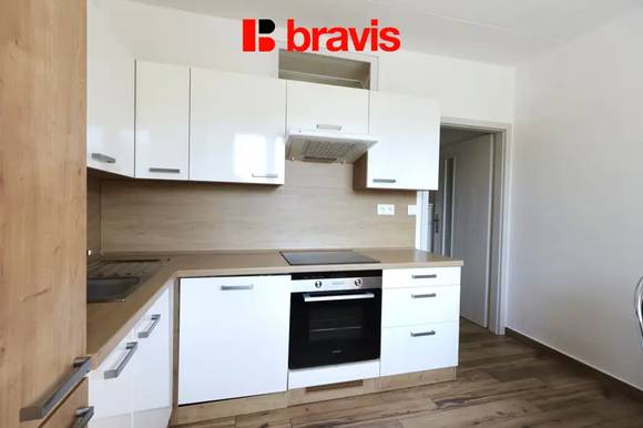 Pronájem bytu 1+1, Brno - Bystrc, lodžie, šatna, částečně zařízený, ul. Kuršova