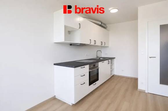 Pronájem bytu 1+kk 38 m² Jižní, Brno - Horní Heršpice, novostavba, balkon, garážové stání