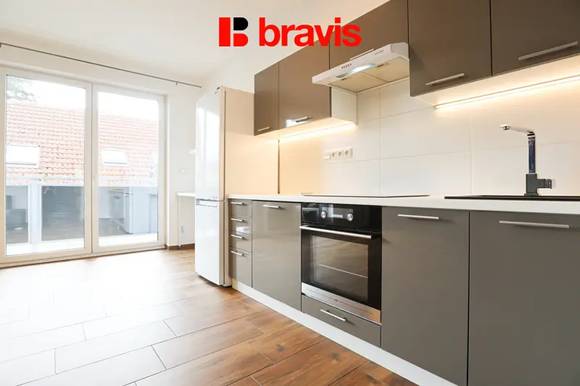 Pronájem bytu 2+kk, Česká u Brna, balkon, parkovací stání