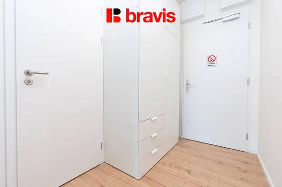 Pronájem bytu 1+kk, čtvrť Pod Hády, ul. Pod Kavkami, novostavba, parkování, první nájemník