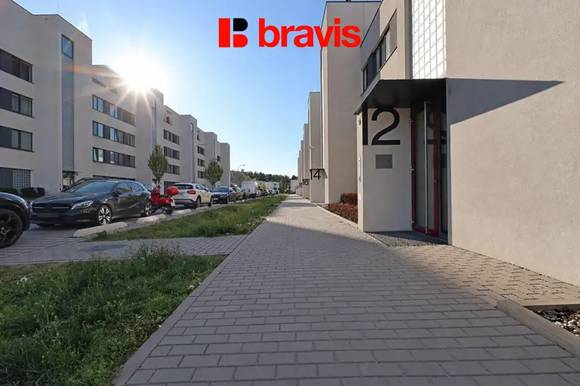 Pronájem garážového stání 12 m², Ul. Nad Přehradou, Brno - Bystrc