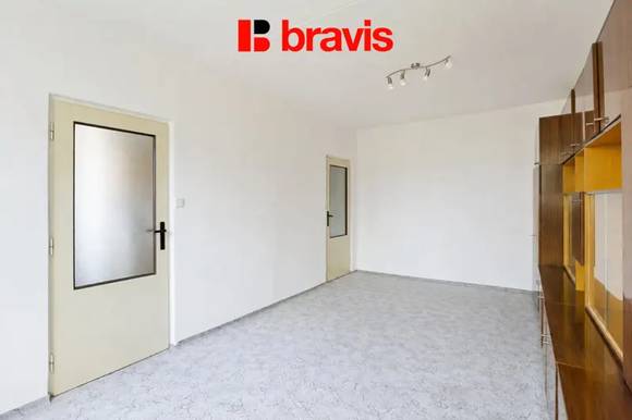 Pronájem bytu 3+1, Brno-Komín, ul. Urxova, lodžie, komora