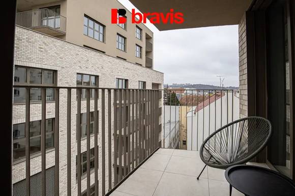 Pronájem bytu 2+kk, Pekárenský Dvůr, ul. Bratislavská, novostavba, garážové stání, balkon