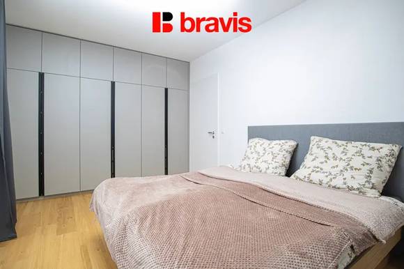 Pronájem bytu 2+kk, Pekárenský Dvůr, ul. Bratislavská, novostavba, garážové stání, balkon