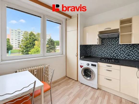 Pronájem bytu 1+1, Brno - Kohoutovice, Voříškova ul., balkon