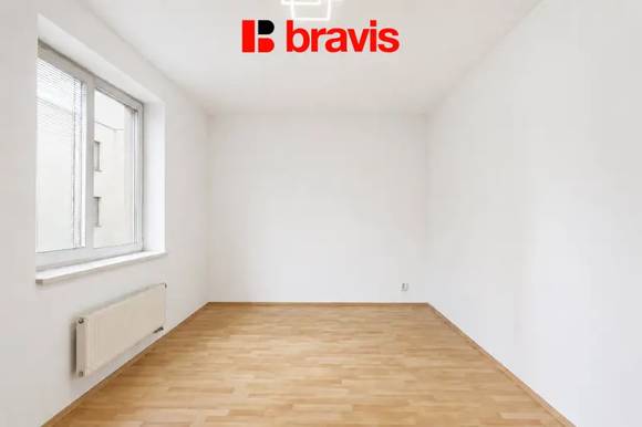 Pronájem bytu 3+kk, Brno - Starý Lískovec, ulice U Leskavy, šatna, částečně zařízený, balkon