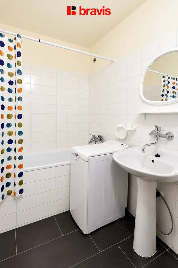 Pronájem bytu 2+kk, ulice Horní, Brno-Štýřice, terasa, zahrada, blízko centra města
