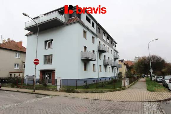 Pronájem bytu 1+1, ul. Elišky Machové, Brno - Žabovřesky, balkon, sklep