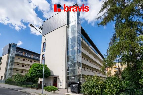 Pronájem moderního bytu 2+kk, ul. Dvorského, Brno - Štýřice, klimatizace, dobrá dostupnost v blízkosti Spielberk office