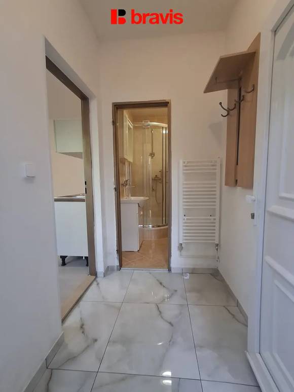 Pronájem útulného bytu 1+kk, Brno – Starý Lískovec, ul. Klobásova