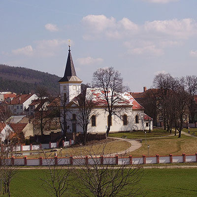 Lipůvka u Brna kostel
