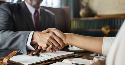 Co je smlouva o zprostředkování a na co si dát pozor