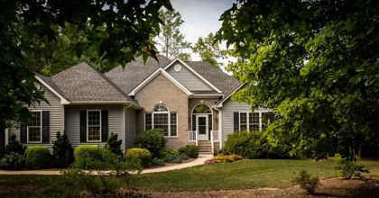 Co určuje tržní cenu pozemku k výstavbě domu v Brně