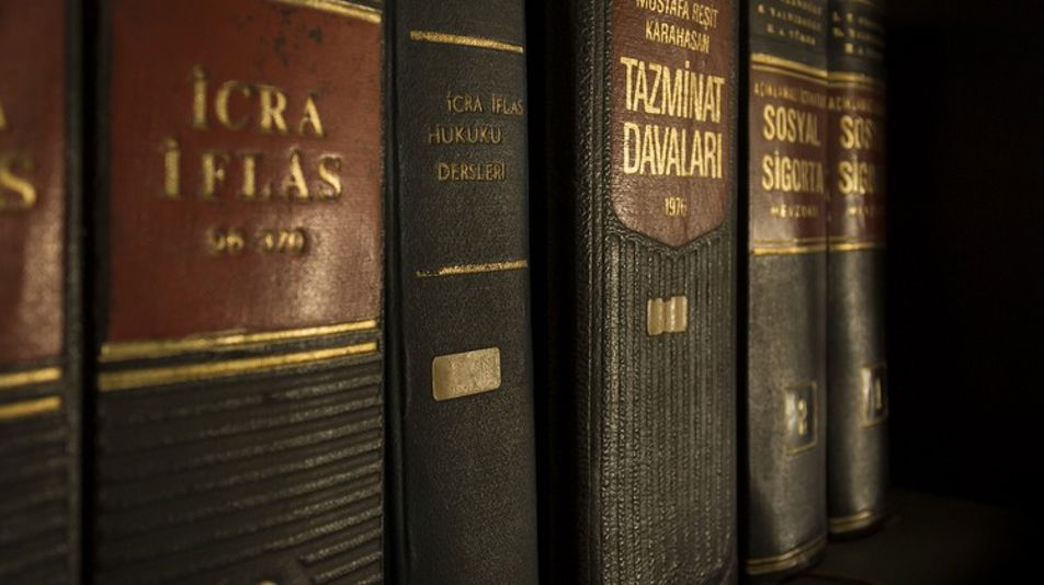 Kdy zaplatíte dluhy za souseda v bytovém domě