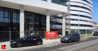 Stěhování BRAVIS? Ano. Měníme vlastní sídlo z Vídeňské 6 na Vídeňskou 4, máme nové logo, a to je teprve začátek